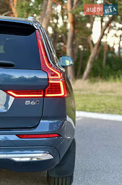 Внедорожник / Кроссовер Volvo XC60 2021 в 