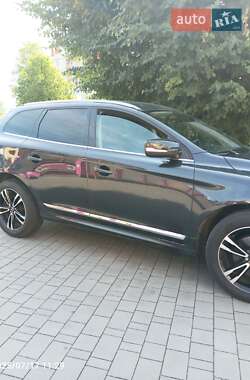 Внедорожник / Кроссовер Volvo XC60 2015 в 