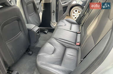 Внедорожник / Кроссовер Volvo XC60 2015 в 