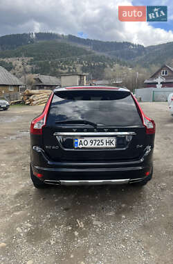 Внедорожник / Кроссовер Volvo XC60 2015 в 