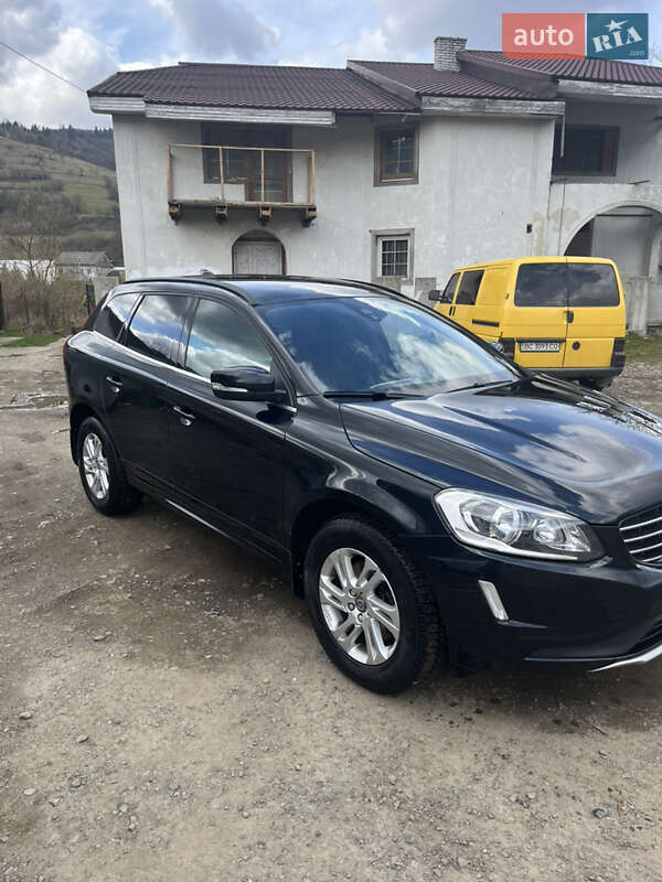Позашляховик / Кросовер Volvo XC60 2015 в Міжгір'ї