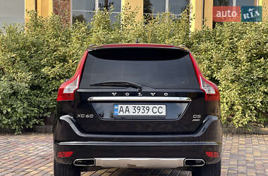 Внедорожник / Кроссовер Volvo XC60 2015 в 