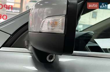 Позашляховик / Кросовер Volvo XC60 2012 в 