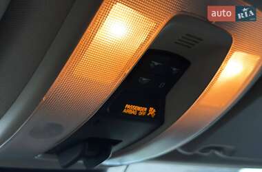 Позашляховик / Кросовер Volvo XC60 2012 в 