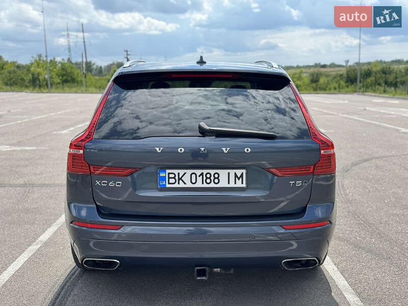 Позашляховик / Кросовер Volvo XC60 2017 в Рівному