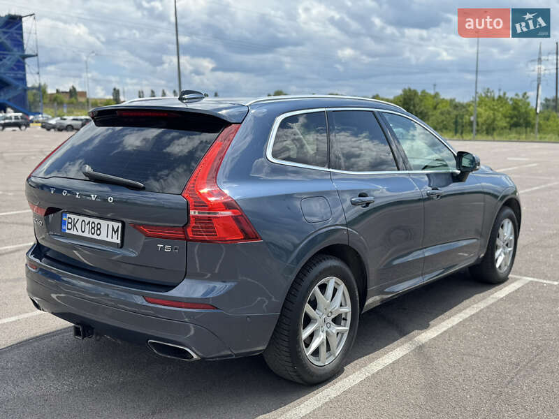 Позашляховик / Кросовер Volvo XC60 2017 в Рівному