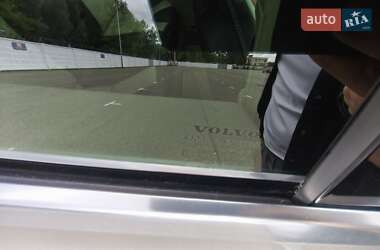 Внедорожник / Кроссовер Volvo XC60 2012 в 