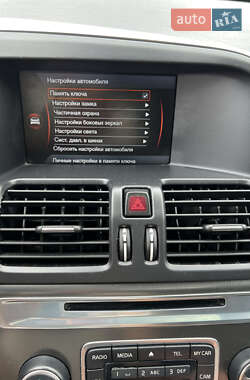 Внедорожник / Кроссовер Volvo XC60 2013 в 