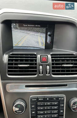 Внедорожник / Кроссовер Volvo XC60 2013 в 