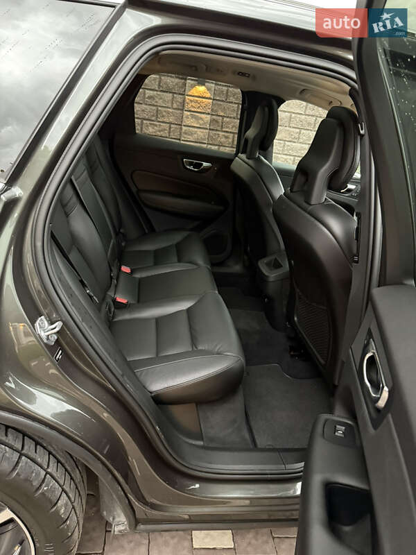 Позашляховик / Кросовер Volvo XC60 2018 в Рівному