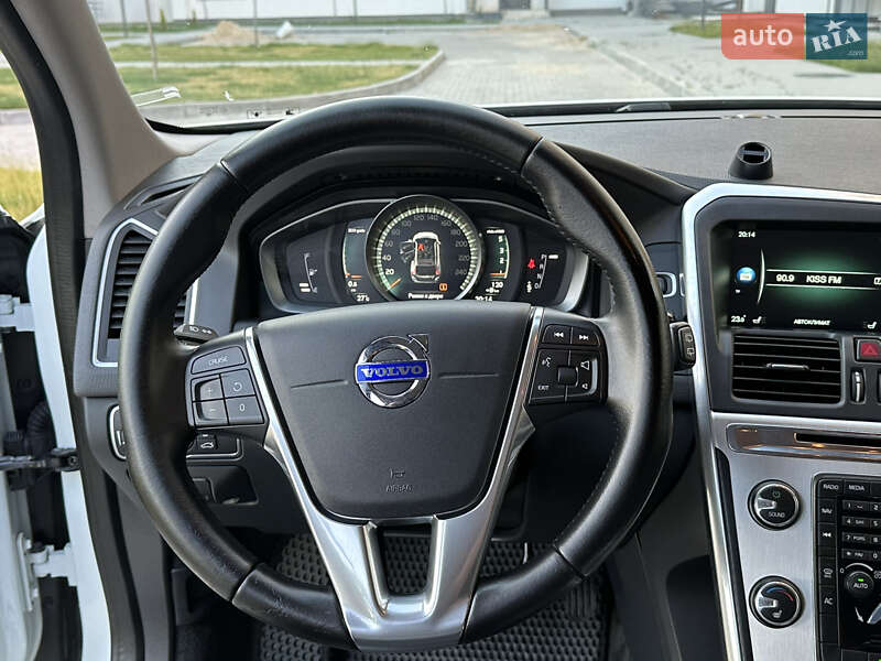 Позашляховик / Кросовер Volvo XC60 2016 в Вінниці