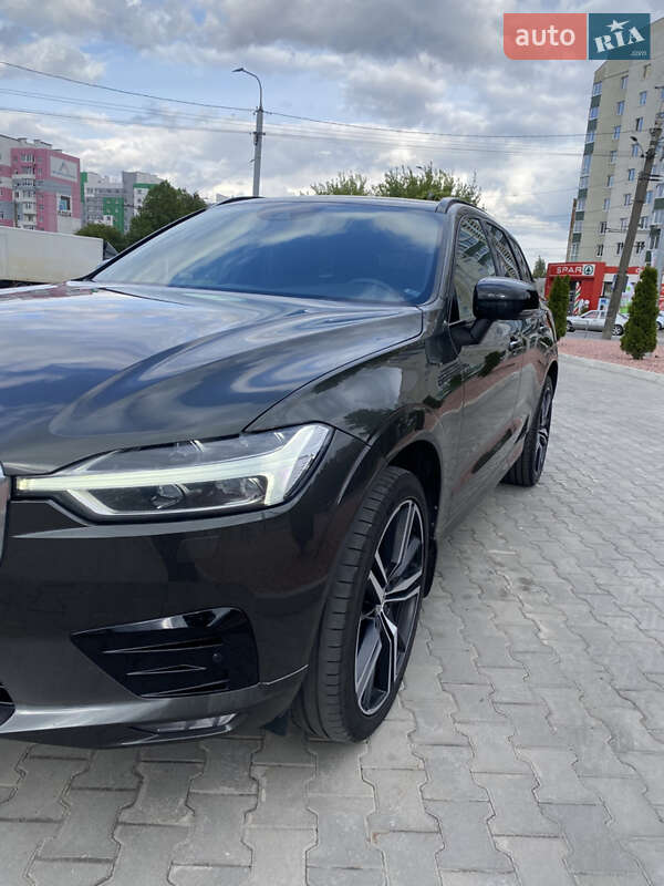 Внедорожник / Кроссовер Volvo XC60 2020 в Луцке