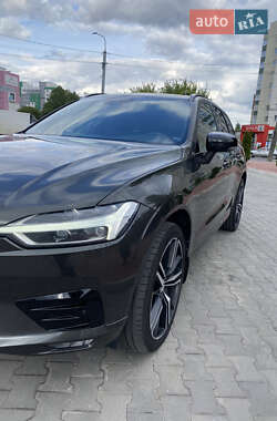 Внедорожник / Кроссовер Volvo XC60 2020 в 