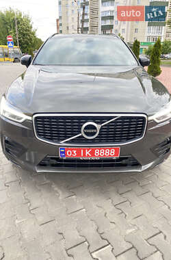 Внедорожник / Кроссовер Volvo XC60 2020 в 