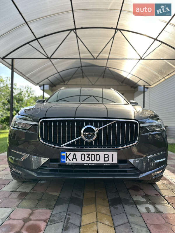 Позашляховик / Кросовер Volvo XC60 2017 в Києві