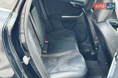 Внедорожник / Кроссовер Volvo XC60 2014 в 