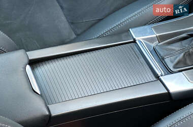 Внедорожник / Кроссовер Volvo XC60 2014 в 