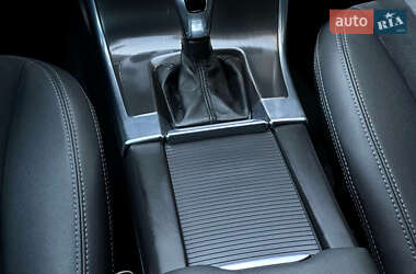 Внедорожник / Кроссовер Volvo XC60 2014 в 