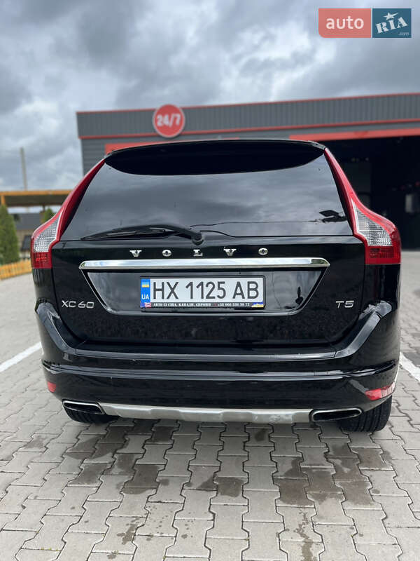 Внедорожник / Кроссовер Volvo XC60 2015 в Киеве
