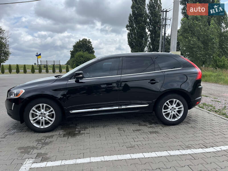 Внедорожник / Кроссовер Volvo XC60 2015 в Киеве