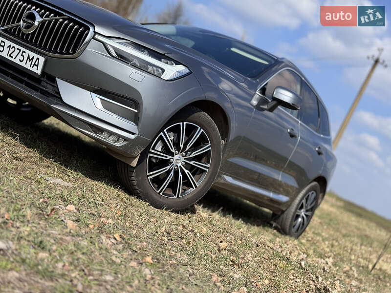 Внедорожник / Кроссовер Volvo XC60 2017 в Виннице фото 4 Внедорожник / Кроссовер Volvo XC60 2017 в Виннице
