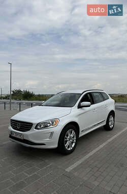 Внедорожник / Кроссовер Volvo XC60 2014 в Ровно