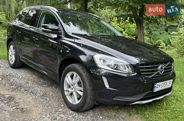 Внедорожник / Кроссовер Volvo XC60 2015 в 