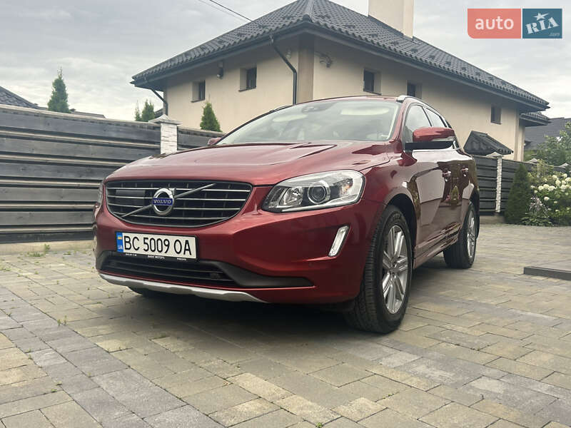 Позашляховик / Кросовер Volvo XC60 2017 в Львові