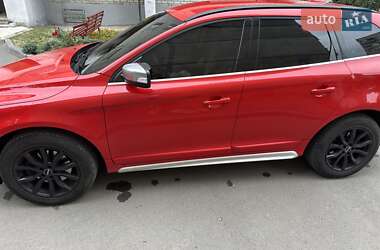 Внедорожник / Кроссовер Volvo XC60 2010 в 