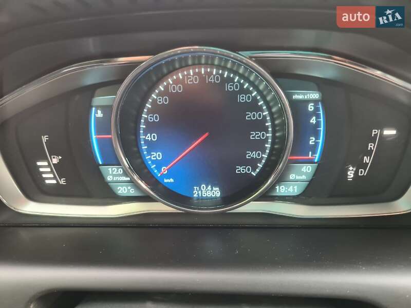 Внедорожник / Кроссовер Volvo XC60 2011 в Ивано-Франковске