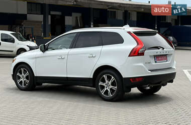Внедорожник / Кроссовер Volvo XC60 2012 в 