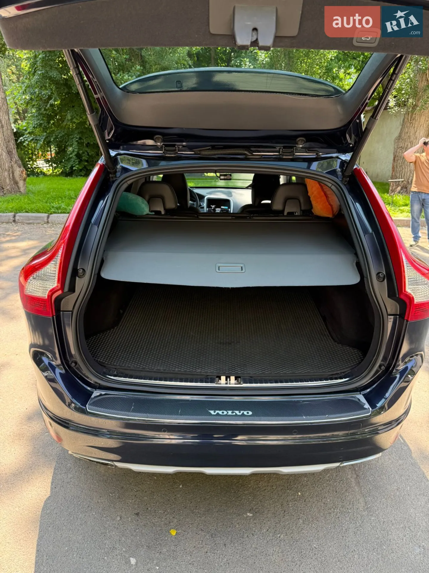 2017 Volvo XC60 - мініатюра 10