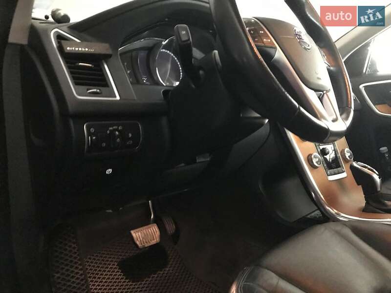 Внедорожник / Кроссовер Volvo XC60 2017 в Одессе фото 32 Внедорожник / Кроссовер Volvo XC60 2017 в Одессе