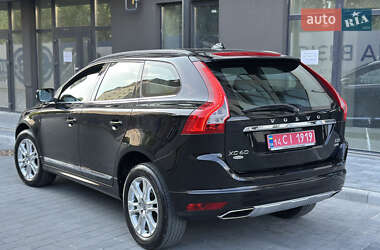 Внедорожник / Кроссовер Volvo XC60 2013 в 