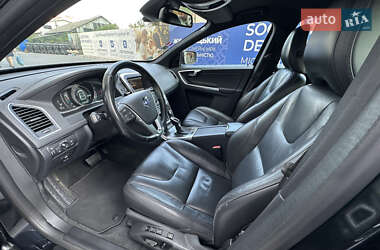 Внедорожник / Кроссовер Volvo XC60 2013 в 