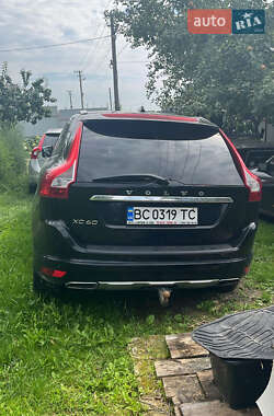 Внедорожник / Кроссовер Volvo XC60 2015 в 