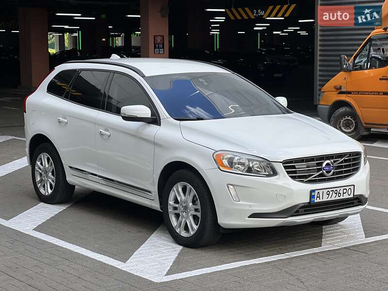 Внедорожник / Кроссовер Volvo XC60 2015 в Киеве