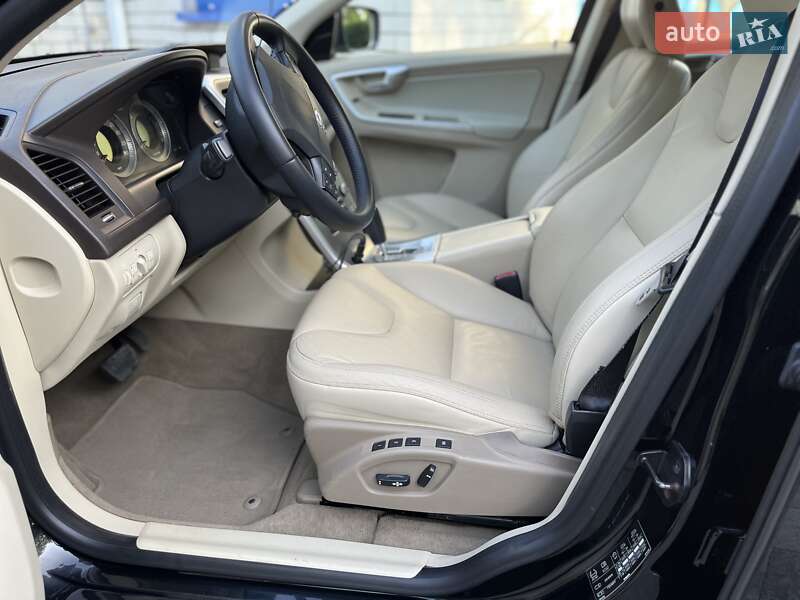 Внедорожник / Кроссовер Volvo XC60 2009 в Днепре фото 51 Внедорожник / Кроссовер Volvo XC60 2009 в Днепре