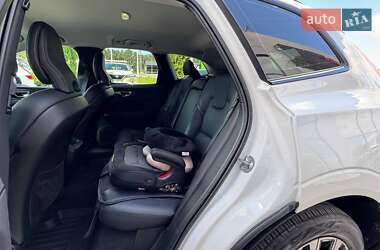 Внедорожник / Кроссовер Volvo XC60 2023 в 