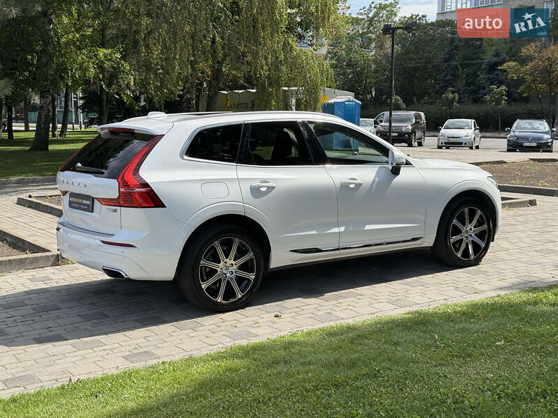 Внедорожник / Кроссовер Volvo XC60 2020 в Днепре