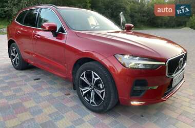 Внедорожник / Кроссовер Volvo XC60 2022 в 