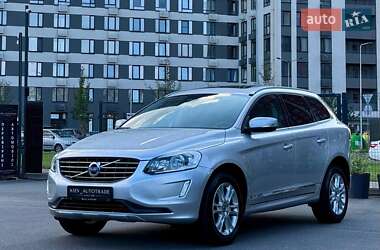 Внедорожник / Кроссовер Volvo XC60 2015 в 