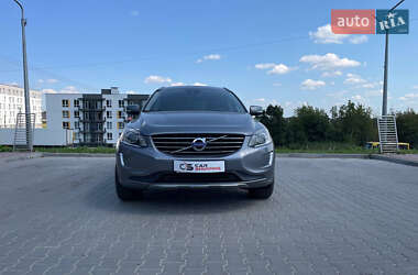 Внедорожник / Кроссовер Volvo XC60 2015 в 