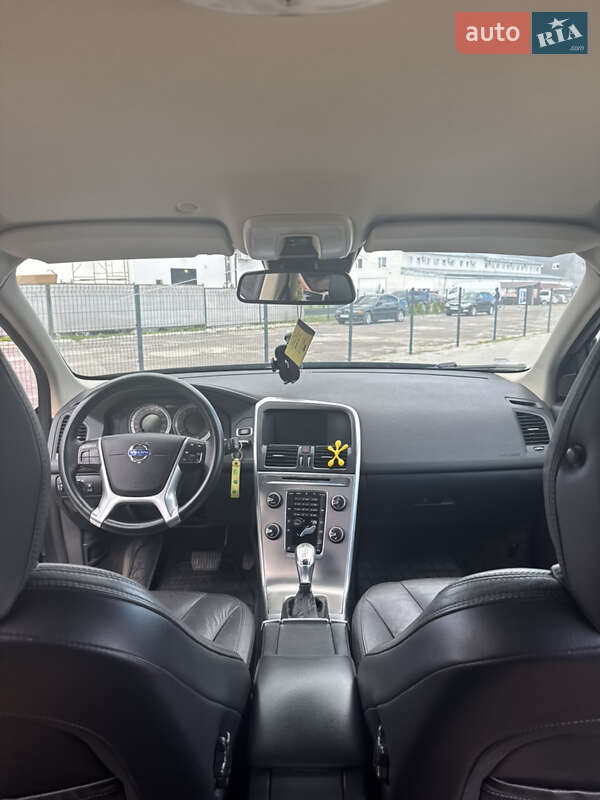 Внедорожник / Кроссовер Volvo XC60 2012 в Березному