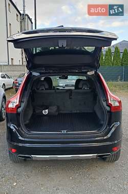 Внедорожник / Кроссовер Volvo XC60 2015 в 