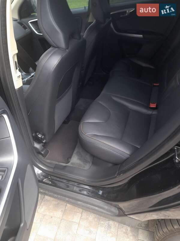 Внедорожник / Кроссовер Volvo XC60 2012 в Ковеле