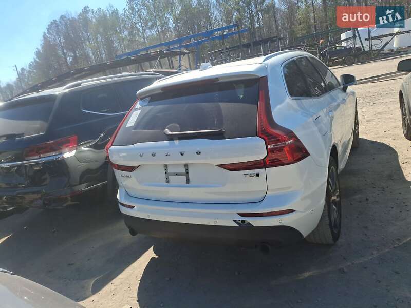 Внедорожник / Кроссовер Volvo XC60 2018 в Житомире