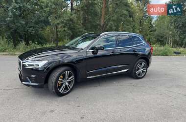 Внедорожник / Кроссовер Volvo XC60 2018 в 