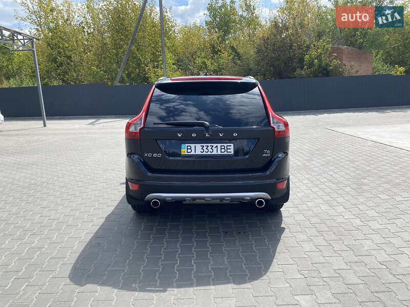 Внедорожник / Кроссовер Volvo XC60 2010 в Полтаве