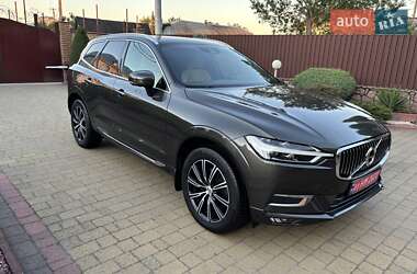 Внедорожник / Кроссовер Volvo XC60 2019 в 